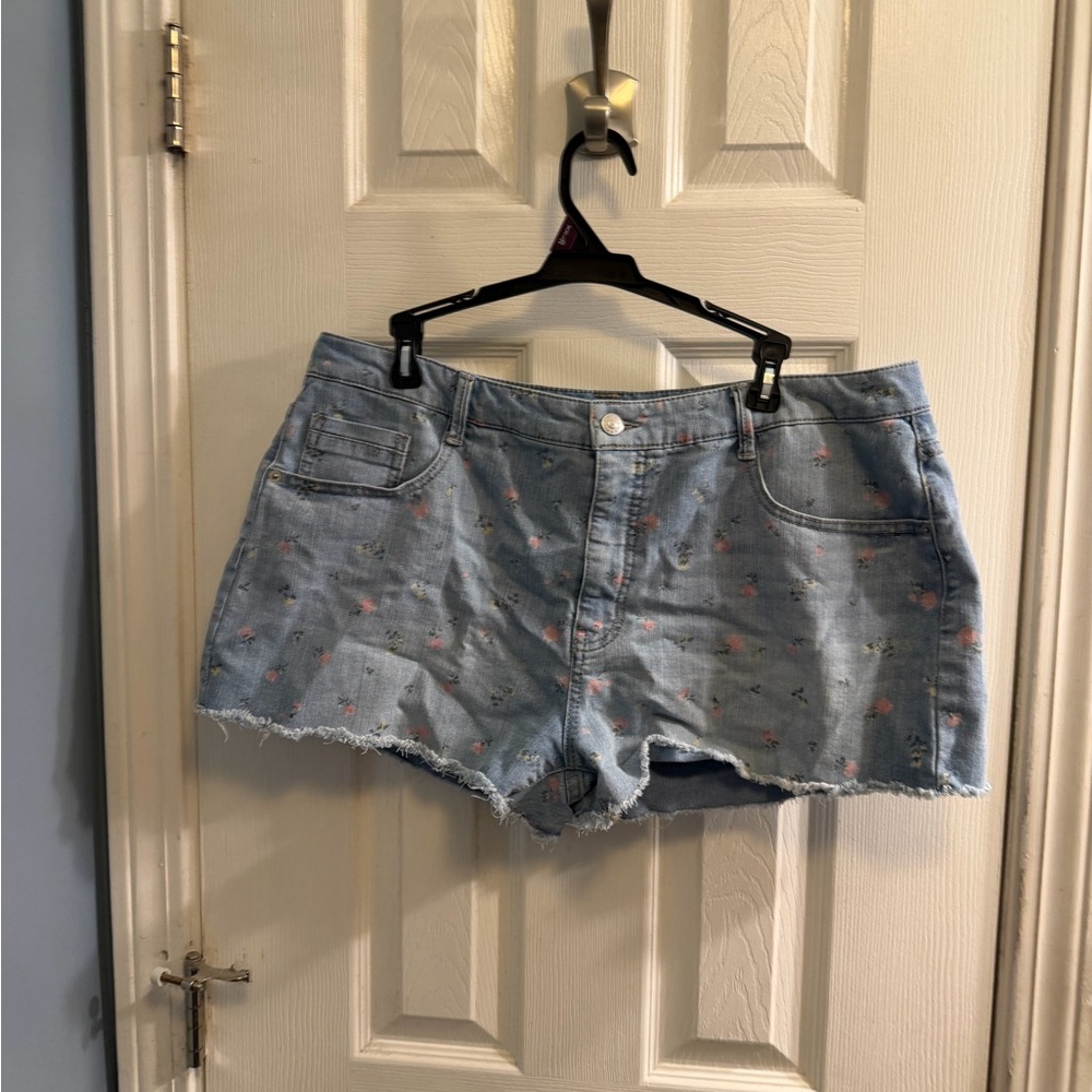 Wild Fable Light Blue Jean Shorts with Pink Accents
